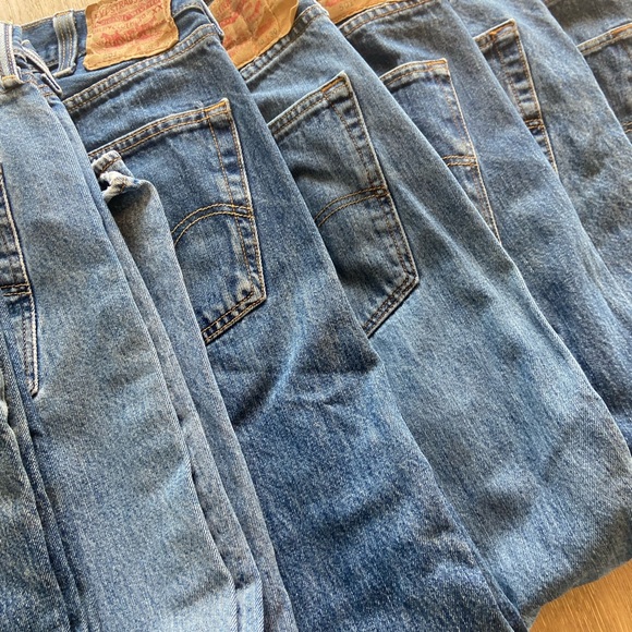 Vintage Levi’s 501 button fly jeans- price per 1 pair - Picture 11 of 15
